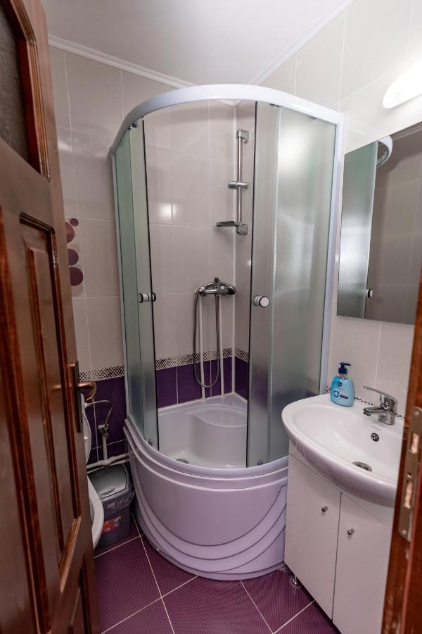Complex Stefanesti Hotel Bozovici Екстериор снимка
