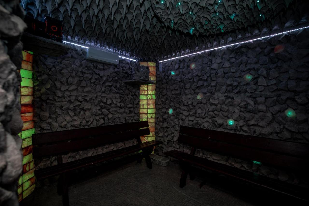 Complex Stefanesti Hotel Bozovici Екстериор снимка